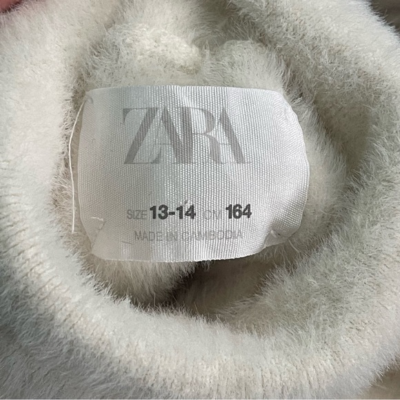 ZARA Girls Size 13-14 Fuzzy Turtleneck Sweater - Picture 5 of 8